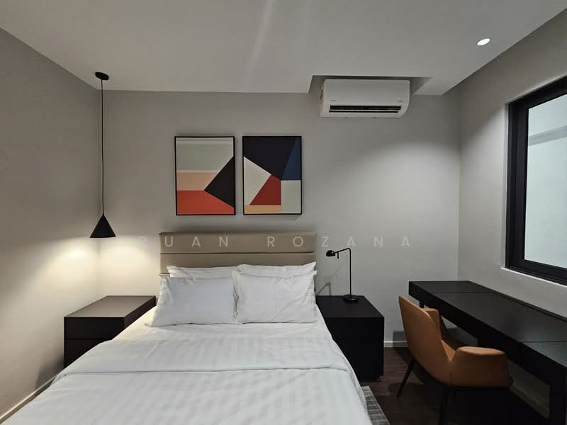 Kondominium untuk Dijual di Jesselton Twin Towers - Puan Rozana - Bedroom - PropertyGuru.com.my