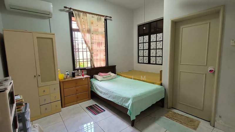 Rumah Teres 2 Tingkat untuk Dijual di Taman Molek (Johor Bahru) - Vic Lim - PropertyGuru.com.my