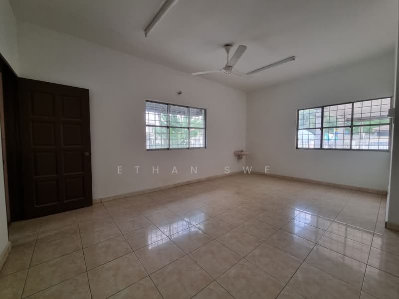 2-storey Terraced House for Sale in Bukit Rahman Putra (Sungai Buloh) - Ethan Swe - Interior - PropertyGuru.com.my