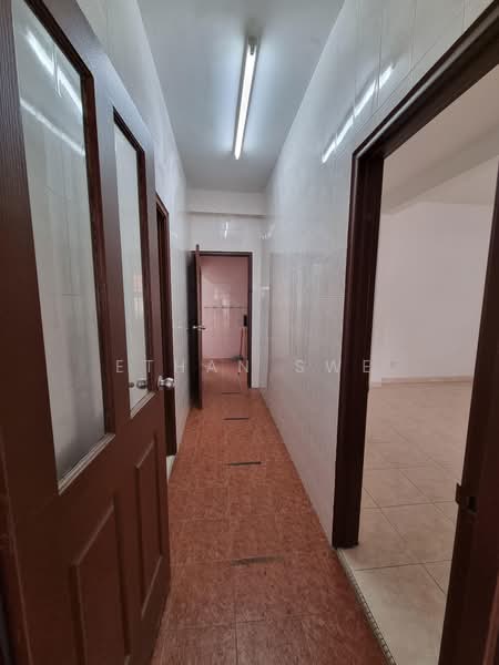 2-storey Terraced House for Sale in Bukit Rahman Putra (Sungai Buloh) - Ethan Swe - Corridor - PropertyGuru.com.my