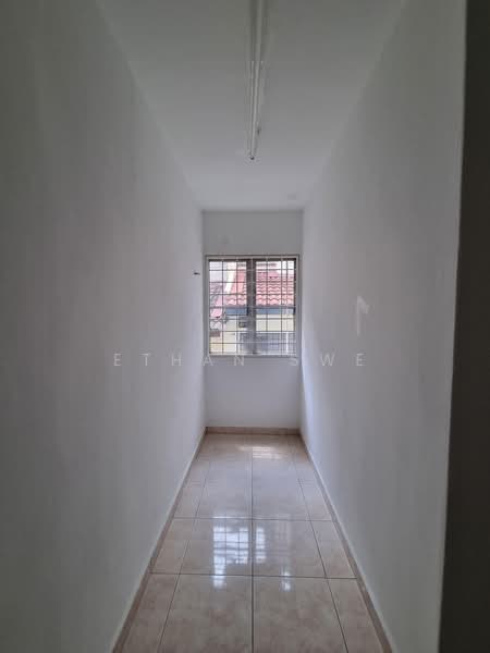 2-storey Terraced House for Sale in Bukit Rahman Putra (Sungai Buloh) - Ethan Swe - Interior - PropertyGuru.com.my