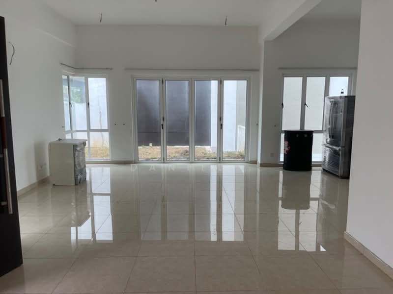 Rumah Banglo untuk Dijual di Kajang (Selangor) - DANIEL . - PropertyGuru.com.my