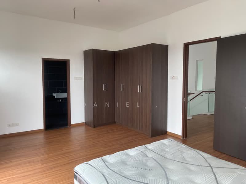 Rumah Banglo untuk Dijual di Kajang (Selangor) - DANIEL . - PropertyGuru.com.my