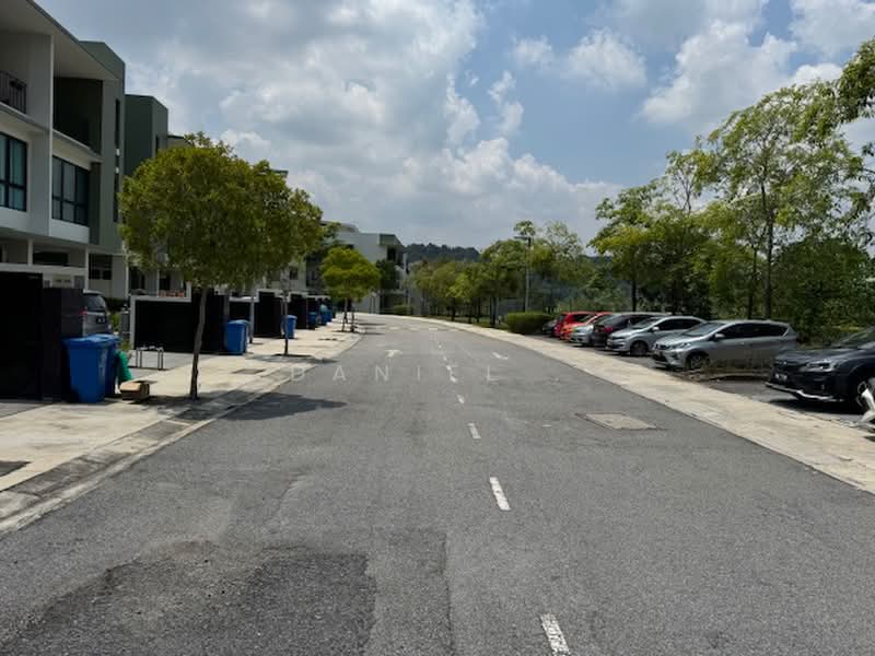 Rumah Bandar untuk Dijual di Cahaya Spk (Shah Alam) - DANIEL . - PropertyGuru.com.my