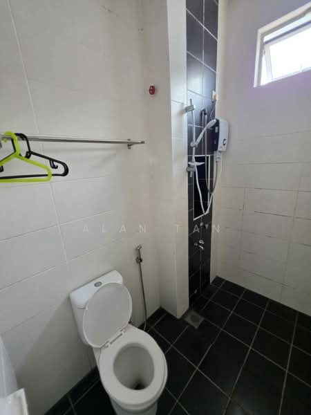 Condominium for Rent at The Aliff Residences (Alif Utama) - Alan Tan - Bathroom - PropertyGuru.com.my
