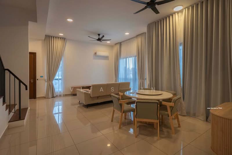 Semi-Detached House for Rent in Eco Ardence (Setia Alam) - Vitas Tan - Living Room - PropertyGuru.com.my