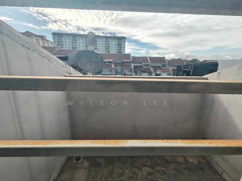 2.5-storey Terraced House for Sale in Selayang (Selangor) - Wilson Lee - Exterior - PropertyGuru.com.my