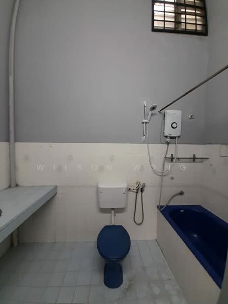Terraced House for Rent in Taman Wangsa Permai (Kepong) - Wilson Wong - Bathroom - PropertyGuru.com.my