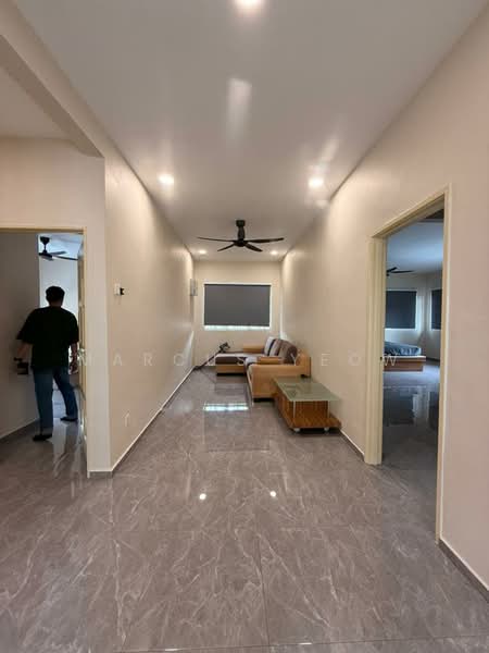 Rumah Banglo untuk Disewa di Taman Rasah Kemayan (Rasah) - Marcus Yeow - Corridor - PropertyGuru.com.my