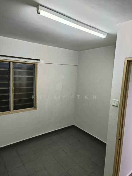 Rumah Flat untuk Disewa di Desa Pinang 2 - Kelly Tan - PropertyGuru.com.my