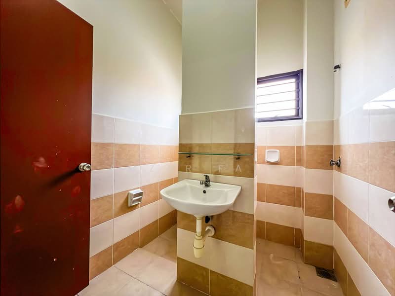 2-storey Terraced House for Sale in Sentosa Villa (Kajang) - Amzar Faiz - PropertyGuru.com.my