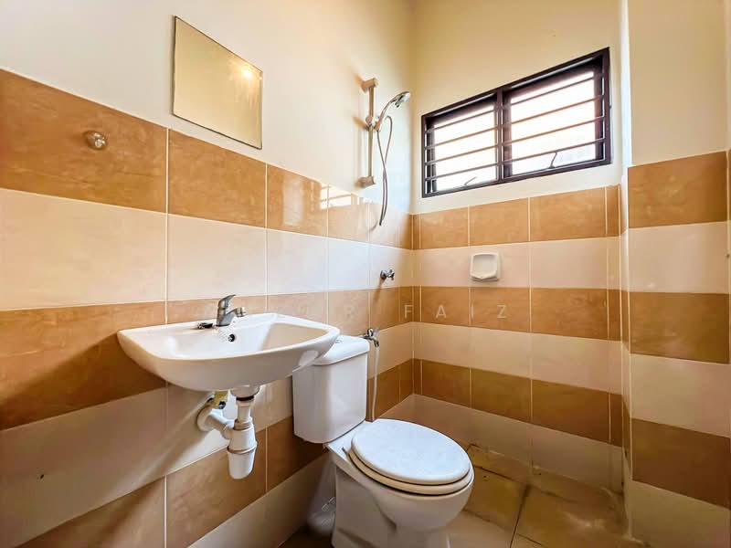 2-storey Terraced House for Sale in Sentosa Villa (Kajang) - Amzar Faiz - PropertyGuru.com.my
