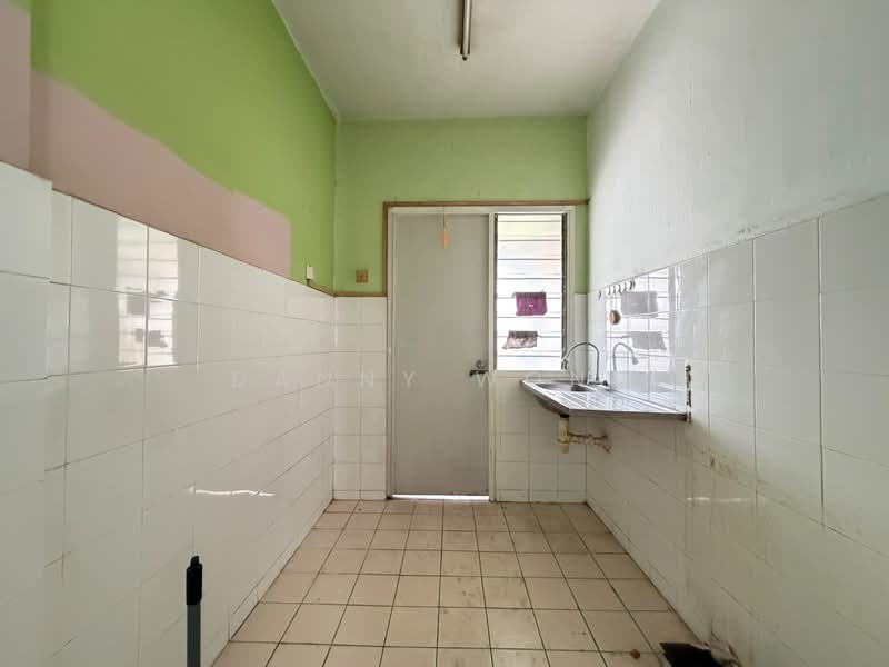 Apartment for Sale at Palma - Danny Wong - Kitchen - PropertyGuru.com.my