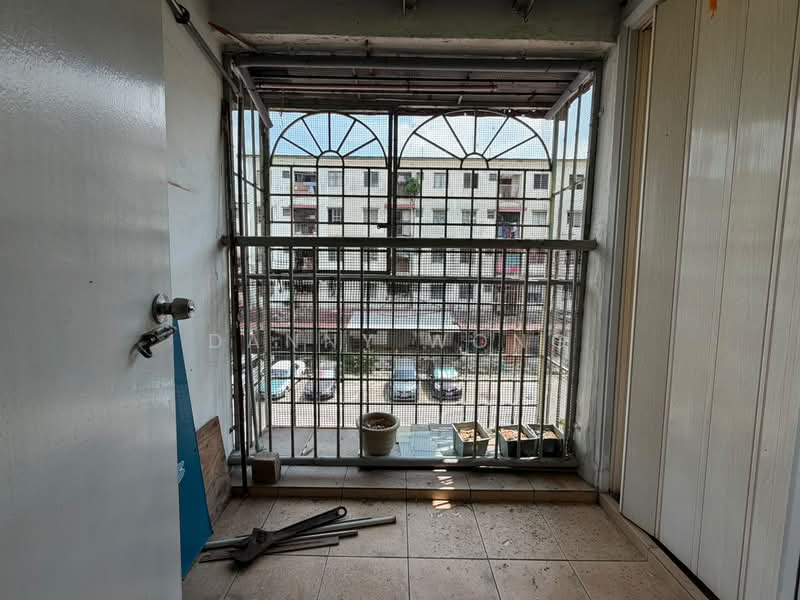Apartment for Sale at Palma - Danny Wong - Balcony - PropertyGuru.com.my
