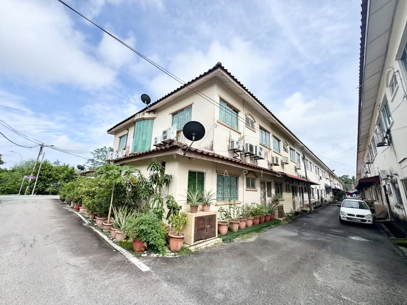 Rumah Teres 2 Tingkat untuk Dijual di Taman Megah (Pontian) - Saedah Napisah - PropertyGuru.com.my