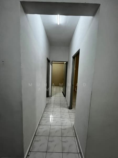 Pangsapuri untuk Disewa di Villa Sentosa - Muhammad Amerul - Corridor - PropertyGuru.com.my