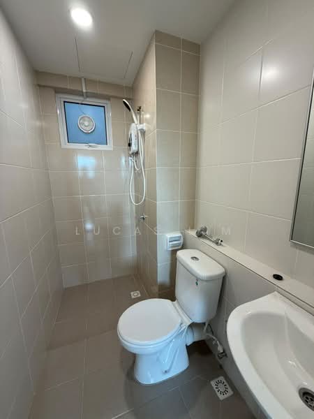 Condominium for Rent at Havana Beach Residences - Lucas Lim - Bathroom - PropertyGuru.com.my