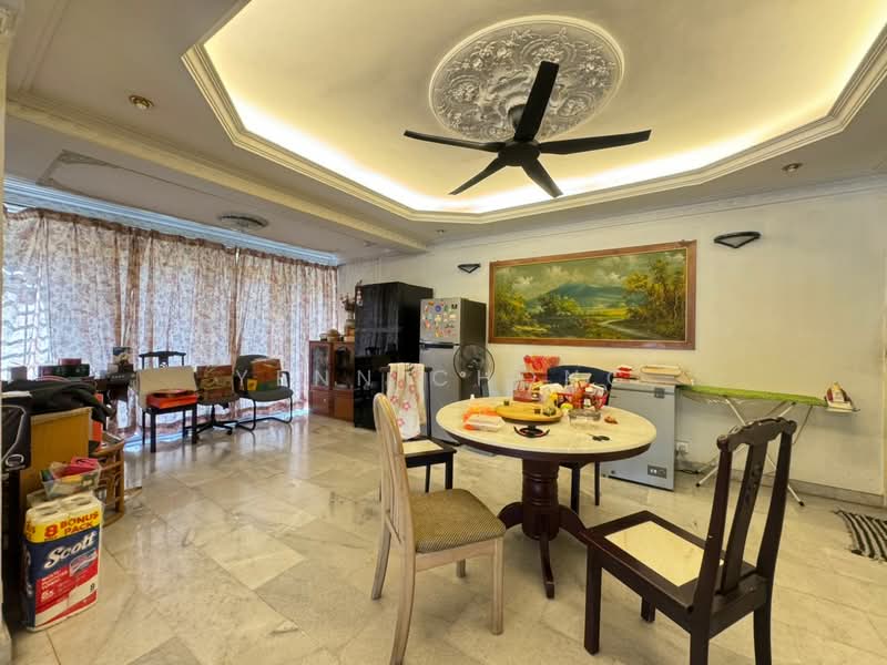 Semi-Detached House for Sale in Taman Overseas Union (Taman Oug) (Jalan Klang Lama (Old Klang Road)) - Yenn Chong - Living Room - PropertyGuru.com.my