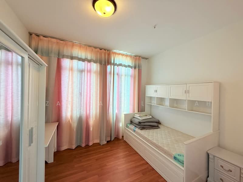 Bungalow for Sale in Diamond City (Semenyih) - Aizat Saifulrullah - Bedroom - PropertyGuru.com.my