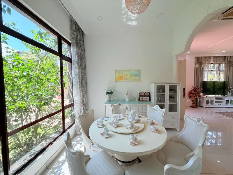 Bungalow for Sale in Diamond City (Semenyih) - Aizat Saifulrullah - Dining Room - PropertyGuru.com.my