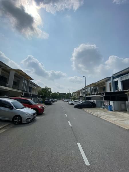 2-storey Terraced House for Sale in Bandar Saujana Putra (Tanjong Duabelas) - Mu'izz Halim - Exterior - PropertyGuru.com.my