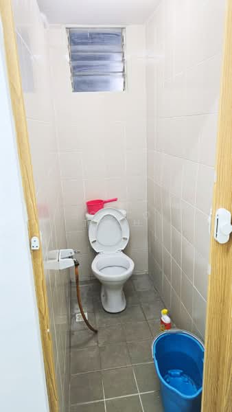 Pangsapuri untuk Disewa di Taman Bukit Erskine - Bosco Teoh - Bathroom - PropertyGuru.com.my