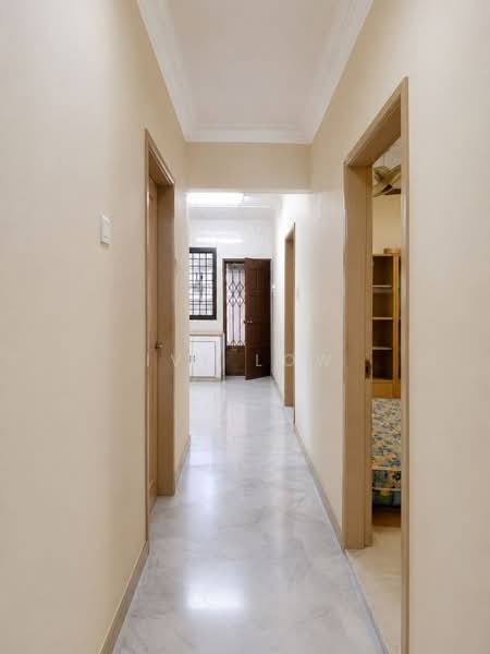 1-storey Terraced House for Sale in Taman Bukit Tiram (Ulu Tiram) - Ivy Low - Corridor - PropertyGuru.com.my