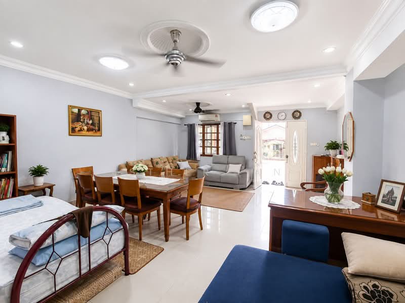 Rumah Teres 2-Tingkat untuk Dijual di Wangsa Melawati (Wangsa Maju) - Esther Tan - Living Room - PropertyGuru.com.my