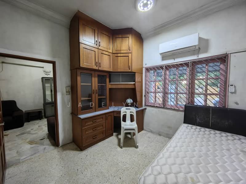 1-storey Terraced House for Rent in Taman Putri (Kulai) - Jadelyn Ng - PropertyGuru.com.my