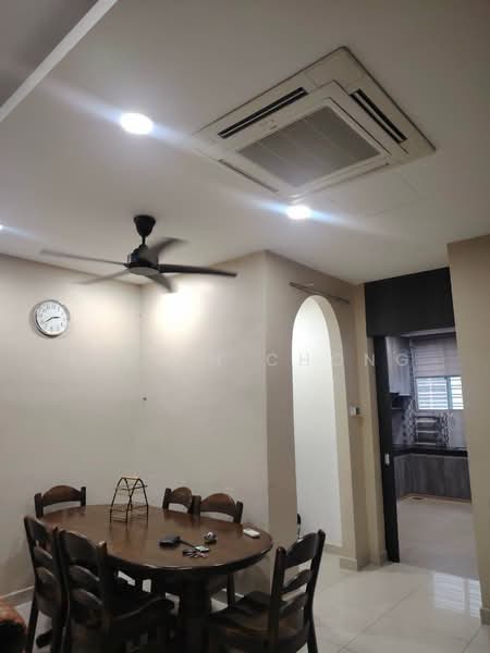 2-storey Terraced House for Rent in Bandar Baru Sri Klebang (Chemor) - Kelvin Chong - Dining Room - PropertyGuru.com.my