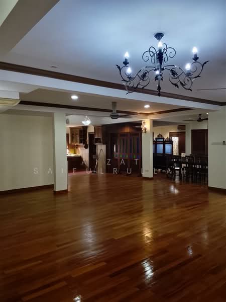 2-storey Terraced House for Sale in Pantai Dalam (Pantai) - Aizat Saifulrullah - Living Room - PropertyGuru.com.my