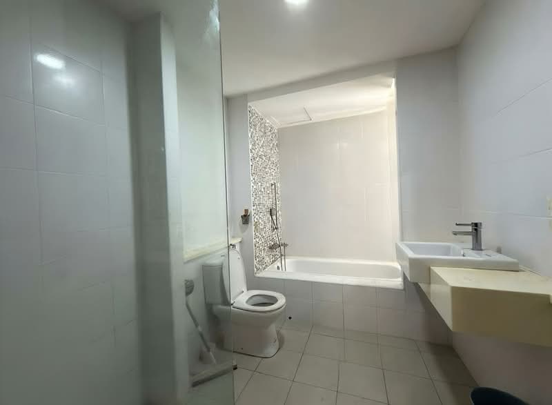 Condominium for Sale at 28 Dutamas - Penny Ng - Bathroom - PropertyGuru.com.my