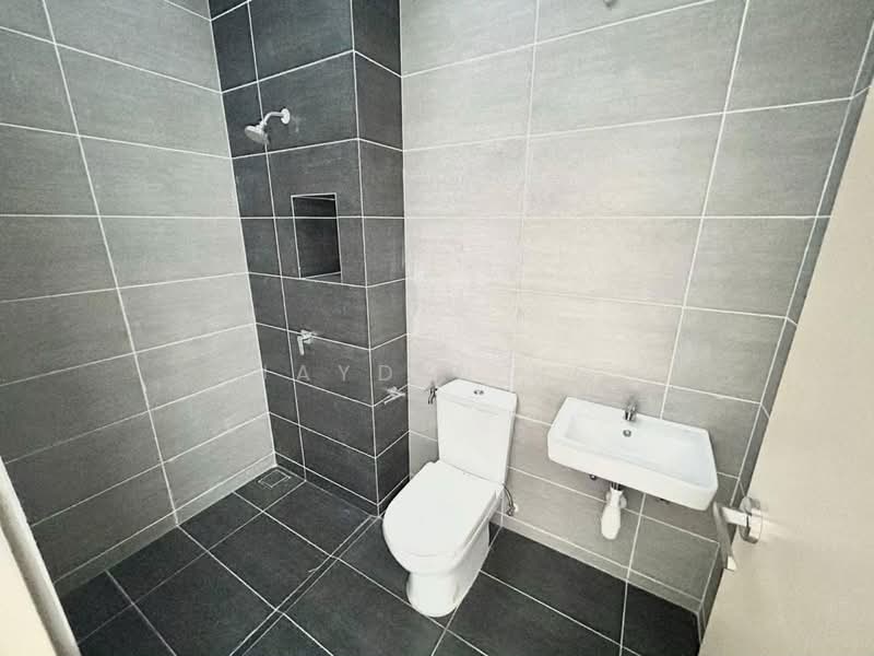 2-storey Terraced House for Sale in Bandar Dato Onn (Tebrau) - Jayden Ng - Bathroom - PropertyGuru.com.my