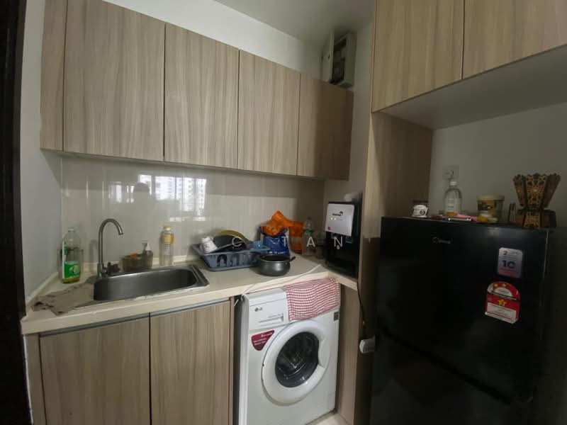 Service Residence for Sale at The Elements - BC TAN - Kitchen - PropertyGuru.com.my