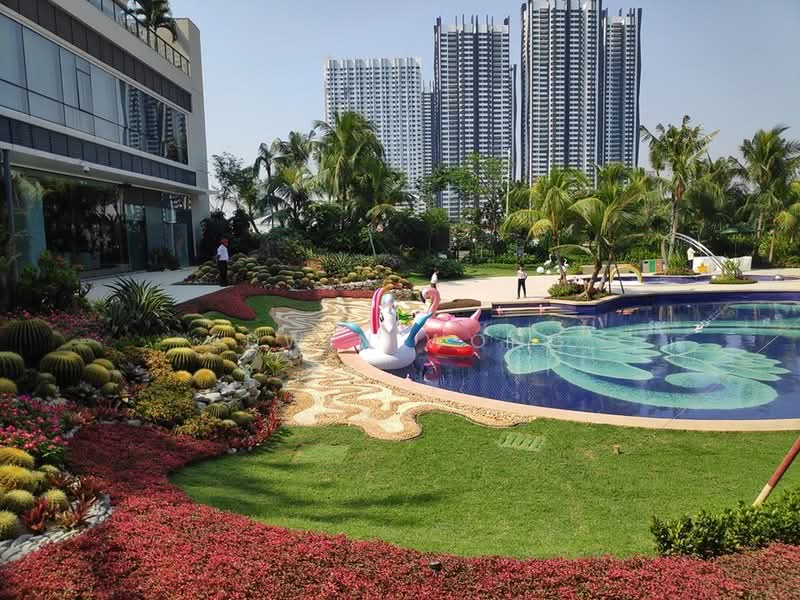 Service Residence for Rent at Aradia Residence @ Lake City KL North - Edwin Wong - Pool - PropertyGuru.com.my
