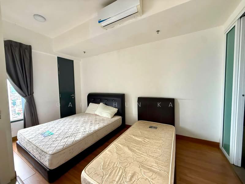 Servis Apartment untuk Disewa di Tropicana 218 Macalister - Gan Chun Kai - Bedroom - PropertyGuru.com.my