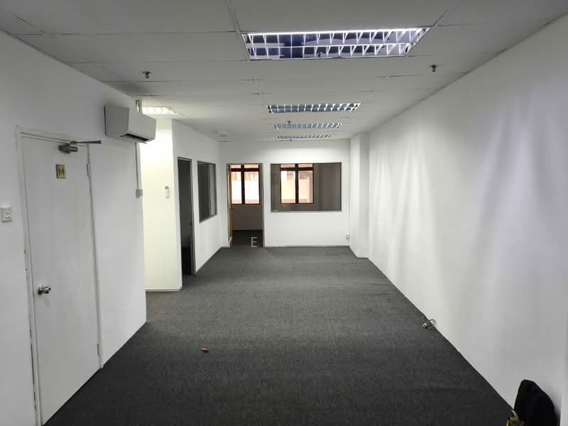 Pejabat untuk Disewa di Damansara Intan (Petaling Jaya) - Yen . - Interior - PropertyGuru.com.my