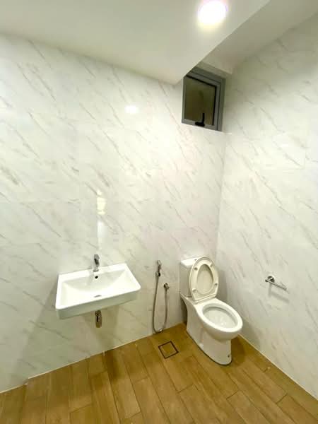 Condominium for Rent at Eco Terraces - Gan Chun Kai - Bathroom - PropertyGuru.com.my