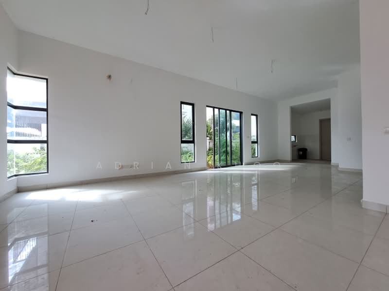 Semi-Detached House for Sale in Telok Panglima Garang (Selangor) - Adrian Khoo - Living Room - PropertyGuru.com.my