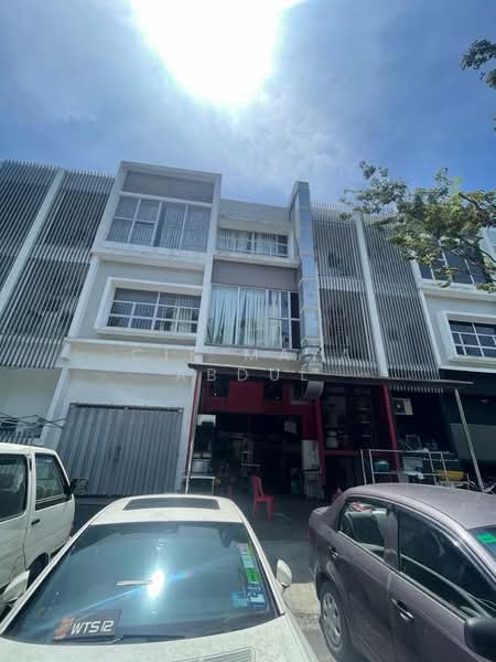 Shop / Office for Sale in TTDI Grove (Kajang) - Cik Maya Abdul - PropertyGuru.com.my