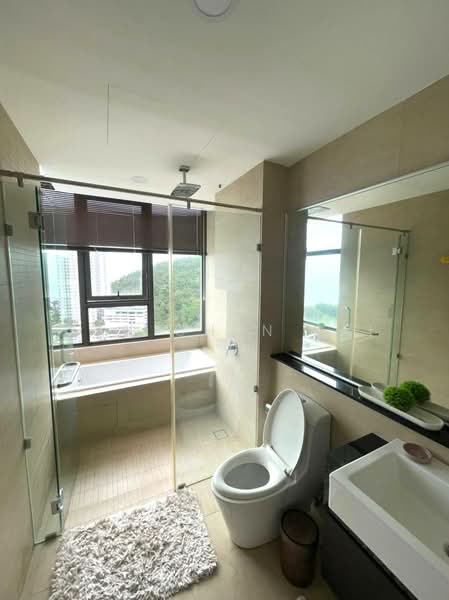 Kondominium untuk Disewa di The Marin at Ferringhi - Gan Chun Kai - Bathroom - PropertyGuru.com.my
