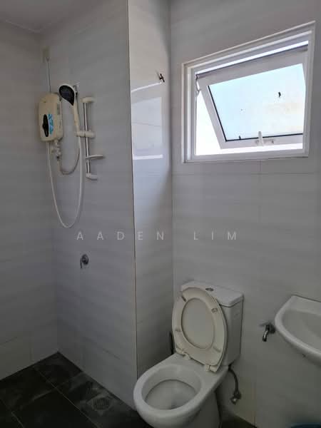 Condominium for Rent at Lavender Residences - Aaden Lim - Bathroom - PropertyGuru.com.my