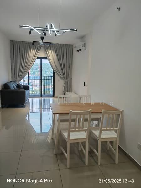 Servis Apartment untuk Disewa di D'Vervain - Adrian Khoo - Living Room - PropertyGuru.com.my