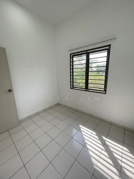 1-storey Terraced House for Rent in Kampung Dato' Ahmad Razali (Dengkil) - Aaden Lim - Interior - PropertyGuru.com.my