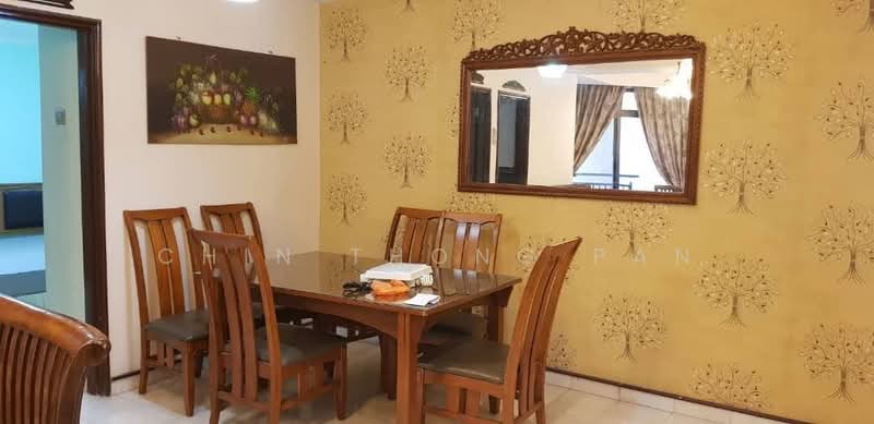 Kondominium untuk Disewa di Villa Puteri - Chin Thong Pan - Dining Room - PropertyGuru.com.my