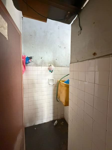 Rumah Flat untuk Dijual di Taman Perling - Hui Hui Lim - Interior - PropertyGuru.com.my