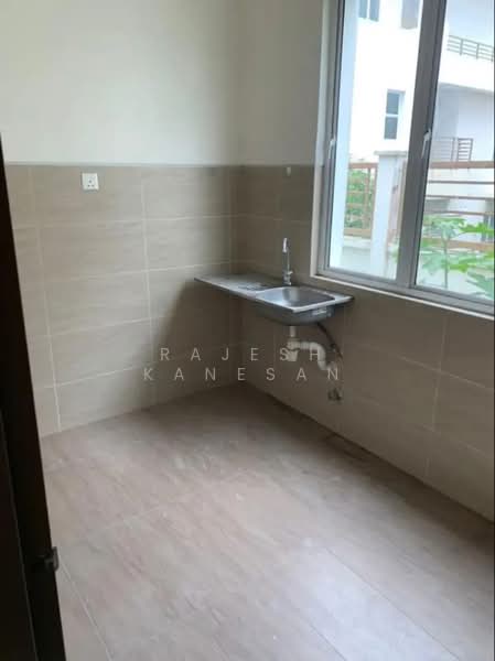 Rumah Berkembar untuk Disewa di Rawang (Selangor) - Rajesh Kanesan - Kitchen - PropertyGuru.com.my