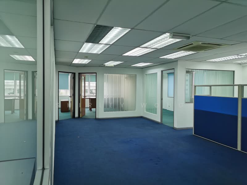 Retail Office for Rent in Kelana Jaya (Petaling Jaya) - Shirley Wong - spacious corner unit - PropertyGuru.com.my