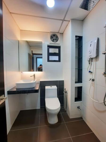 Condominium for Rent at pelangi condominium - Tony Lau - Bathroom - PropertyGuru.com.my
