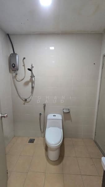 2-storey Terraced House for Sale in Semenyih (Selangor) - Rohani Daud - Bathroom - PropertyGuru.com.my
